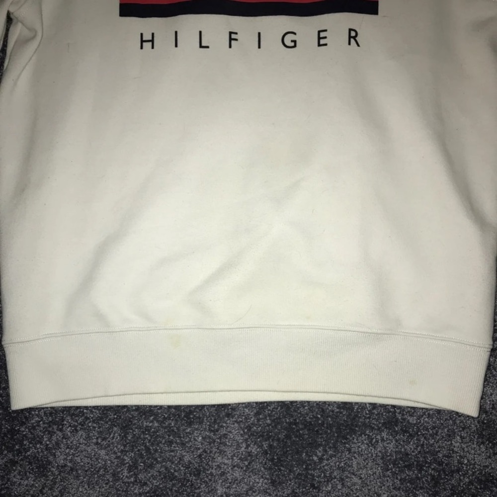 Tommy Hilfiger Sweatshirt - Picture 3 of 8